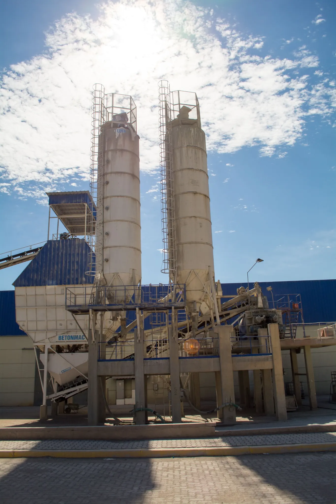 Usina de concreto para atendimento de obras no Sudoeste DF